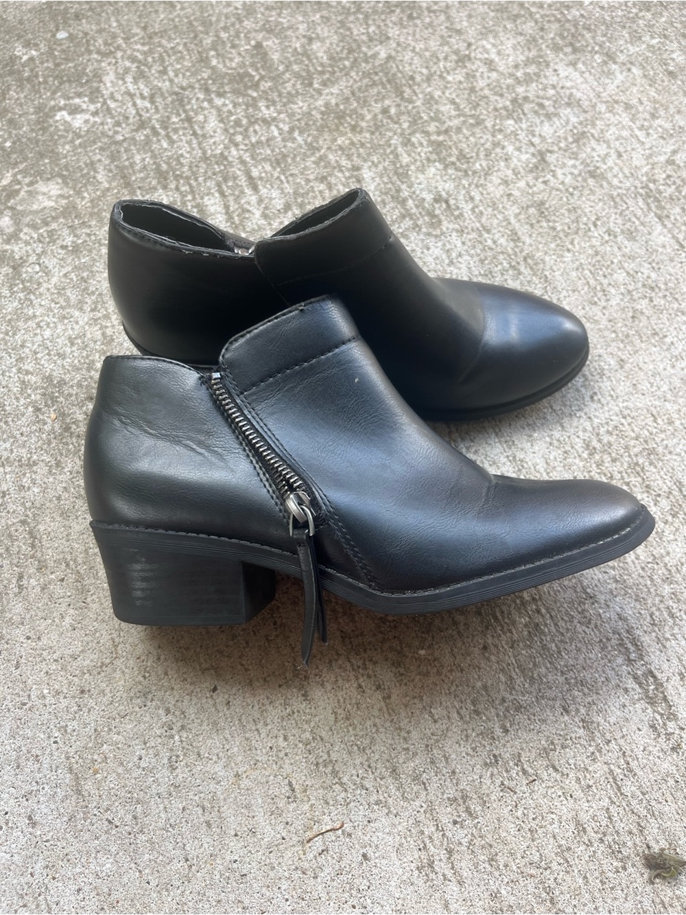 Time and Tru Black Leather Ankle Booties with Side Zip Detail